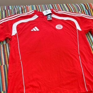 adidas FC Bayren Munchen Soccer Training Jersey tee with White Accents 2xL nwt